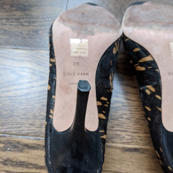 Cole Haan Women's Fur Heels - Picture 12 of 12